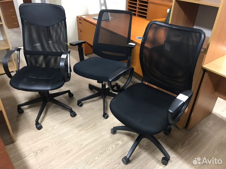 Кресло компьютерное офисное руководителя менеджера