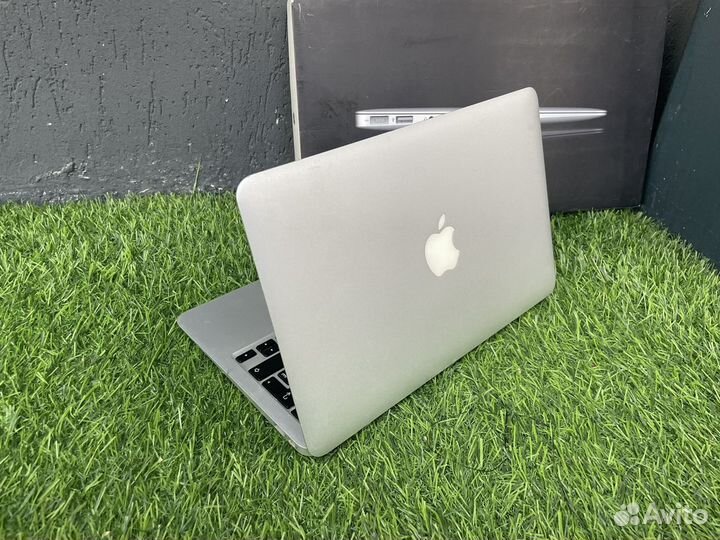 Apple macbook air 11 mid 2011