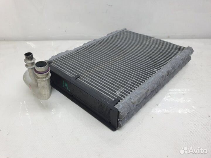 Радиатор кондиционера (конденсер) Mercedes-Benz C