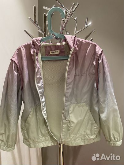 Ветровка для девочки 122