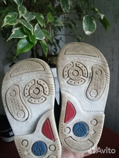 Кроссовки nike детские