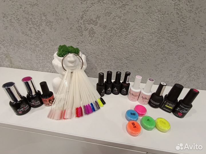 Гель лак для ногтей