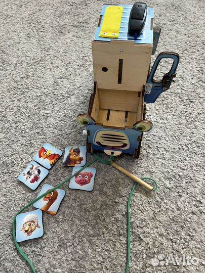 Синий трактор (бизитрактор)