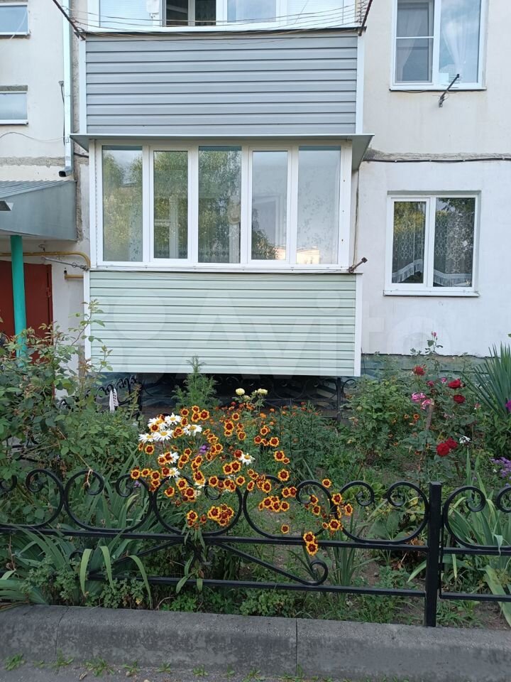 3-к. квартира, 70 м², 1/4 эт.