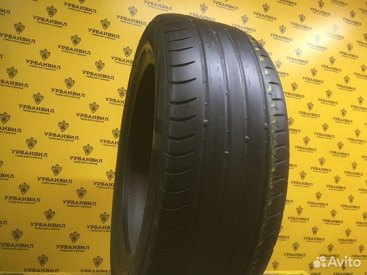 Viatti Strada Asimmetrico V-130 215/55 R17 94V