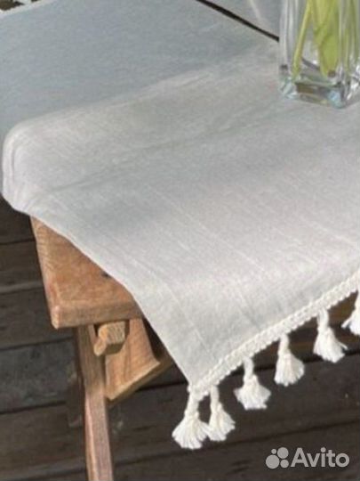 Льняная салфетка с кисточками