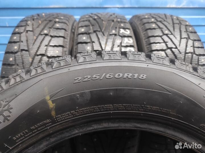 Roadstone Winguard WinSpike SUV 225/60 R18 100T