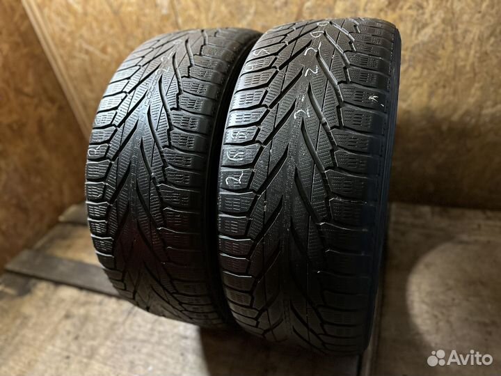 Nokian Tyres Hakkapeliitta R2 SUV 265/45 R21 108R