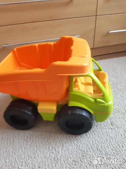 Большой грузовик игрушка