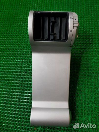 Дефлектор воздушный прав. Toyota Fj cruiser