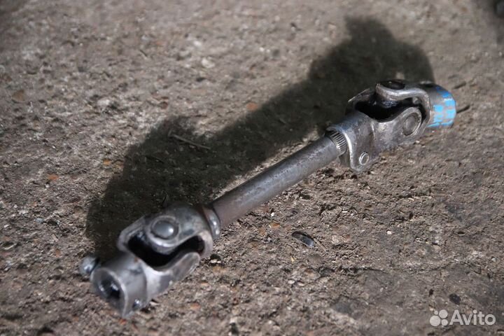 Рулевой карданчик на Киа Спектра