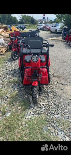 Электроцикл трехколесный Rutrike Караван