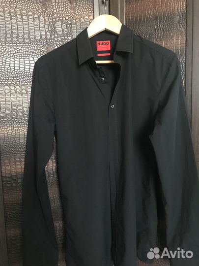 Рубашка мужская hugo boss М