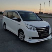 Toyota Noah 1.8 CVT, 2015, 90 000 км, с пробегом, цена 1 800 000 руб.