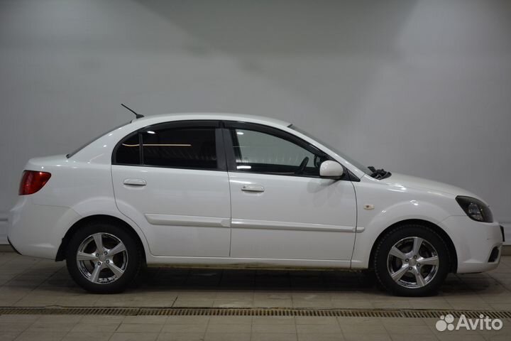 Kia Rio 1.4 AT, 2011, 80 000 км