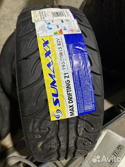 Sumaxx Max Drifting Z1 195/50 R15 82V