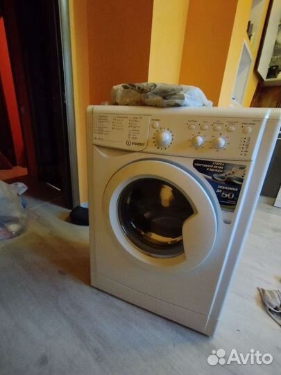 Стиральная машина indesit