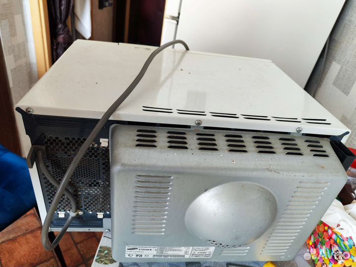 Микроволновая печь Samsung на запчасти