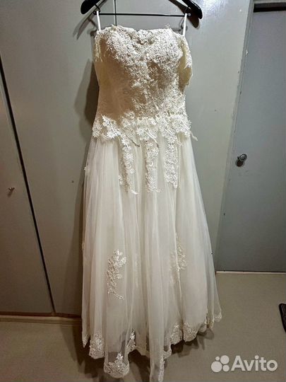 Свадебное платье 44 46 бу