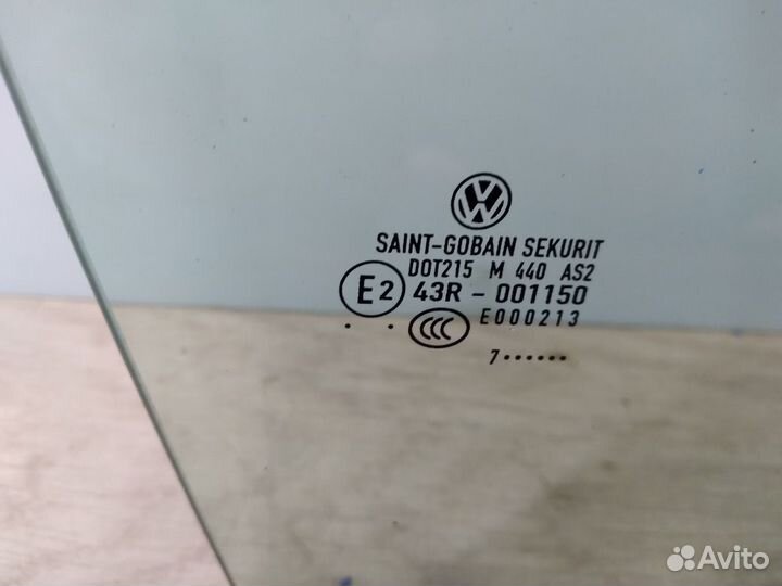 Стекло двери переднее правое Vw Pointer 1.0 BJR