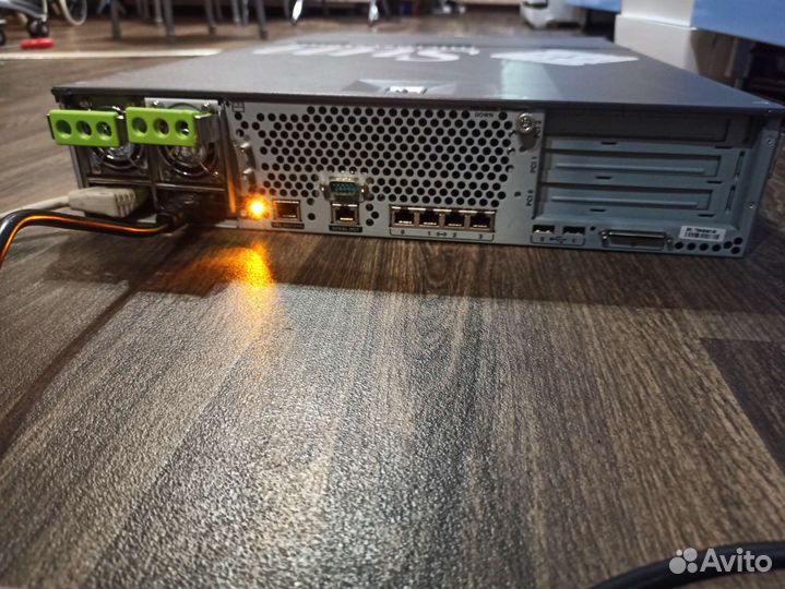 Сервер SunFire v240