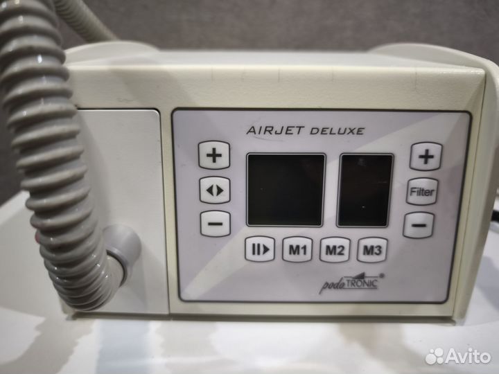 Педикюрный аппарат с пылесосом PodoTronic