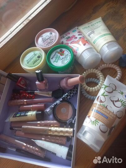 Набор косметики пакетом