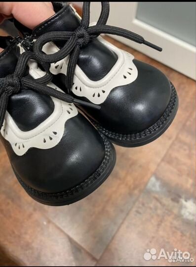 Ботинки утеплëные для девочки 21размер