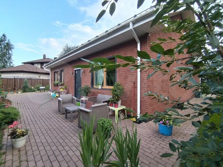 Коттедж 116 м² на участке 5,6 сот.