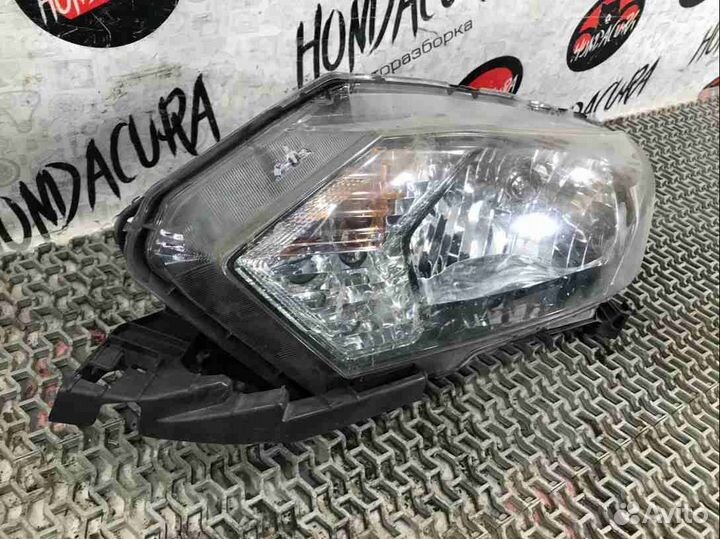 Фара левая Honda HR-V