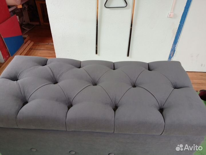 Банкетка в прихожую с ящиком