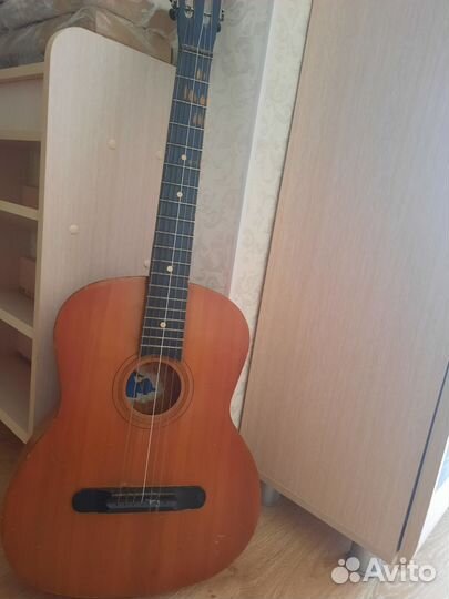 Классическая гитара шестиструнная бу