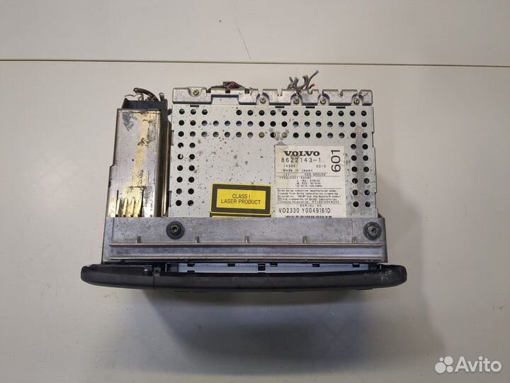 Магнитола Volvo S80, 2000