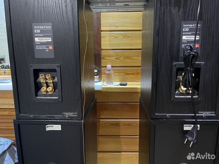 Акустические колонки