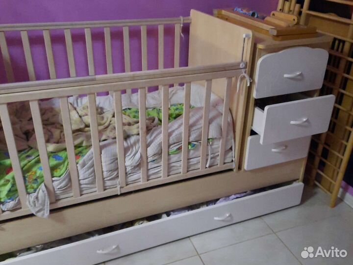 Детская кроватка качалка