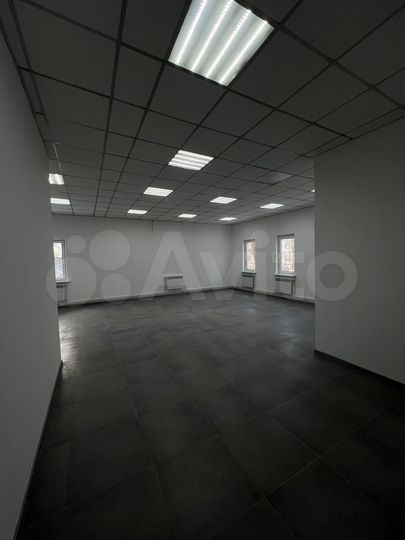 Торговая площадь, 83 м²