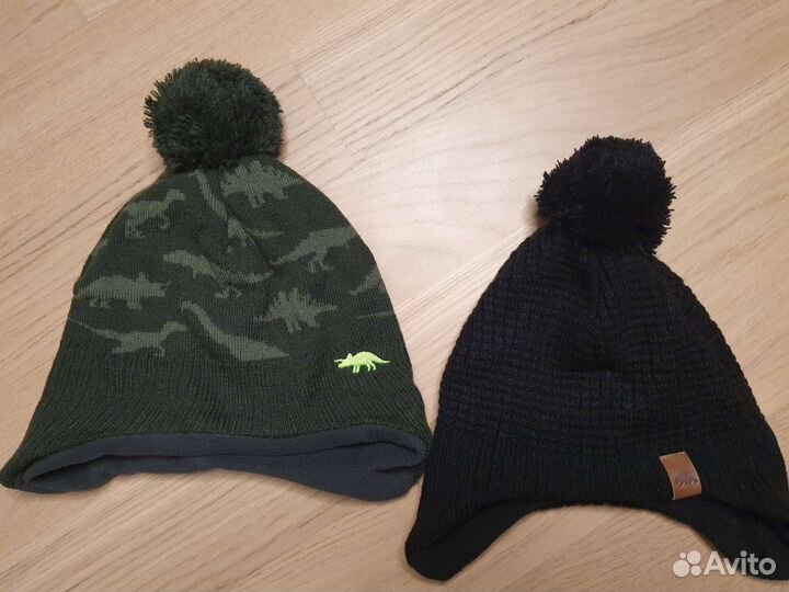 Шапки на мальчика 6-8лет 4 штуки