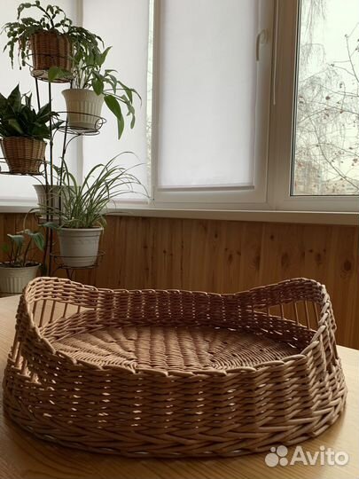 Плетеный поднос