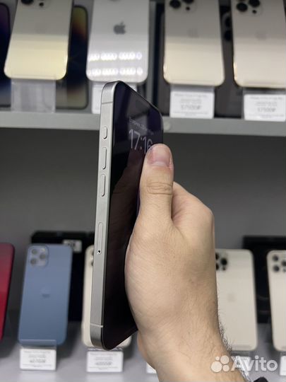 iPhone 15 Pro, 256 ГБ