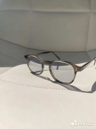 Солнцезащитные очки