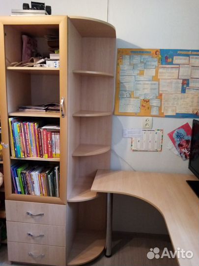 Письменный стол со шкафом, или компьютерный