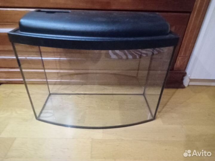 Аквариум с крышкой 32 на 45см