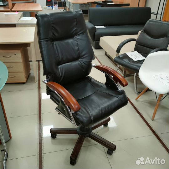 Кресло компьютерное IKEA markus