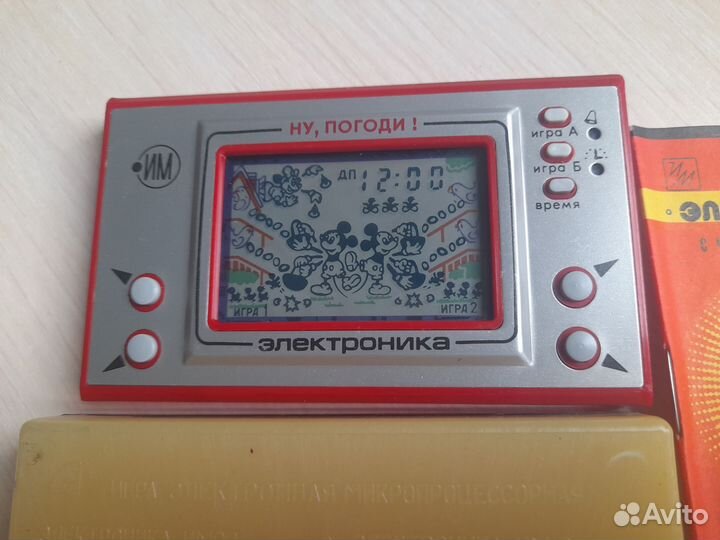Игра Электроника Ну Погоди с Микки Маусом 1992г