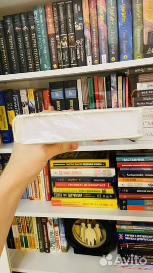 Новая книга 100 раскладов таро Эдуард Леванов