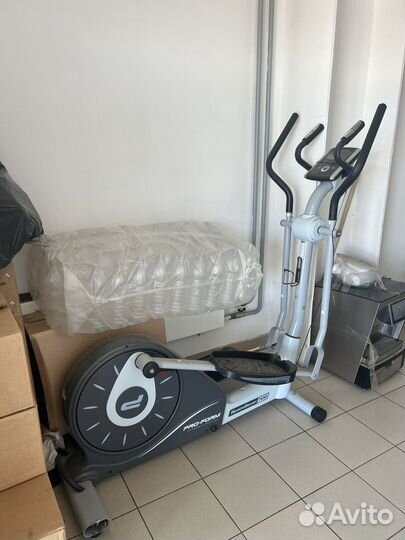 Эллиптический тренажер ProForm 700 Space Saver