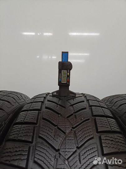 Goodyear UltraGrip Performance 225/60 R17