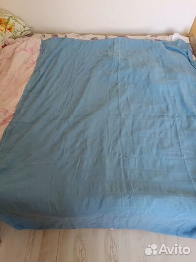 Махровая простынь б/у пару раз