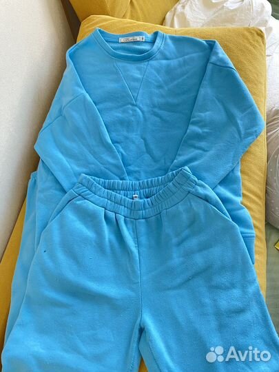 Пакетом вещи