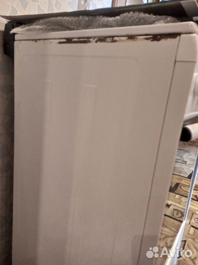 Газовая плита с электрической духовкой